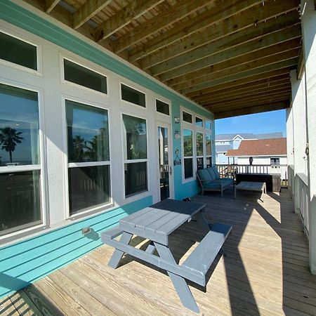 Beachside Paradise Retreat With Luxury Villa Galveston Exterior foto